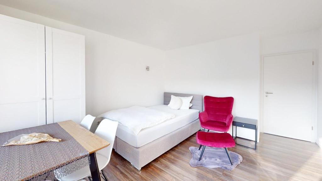 Spacious 4 Bedroom Apartment Near City Center — Fotos 1